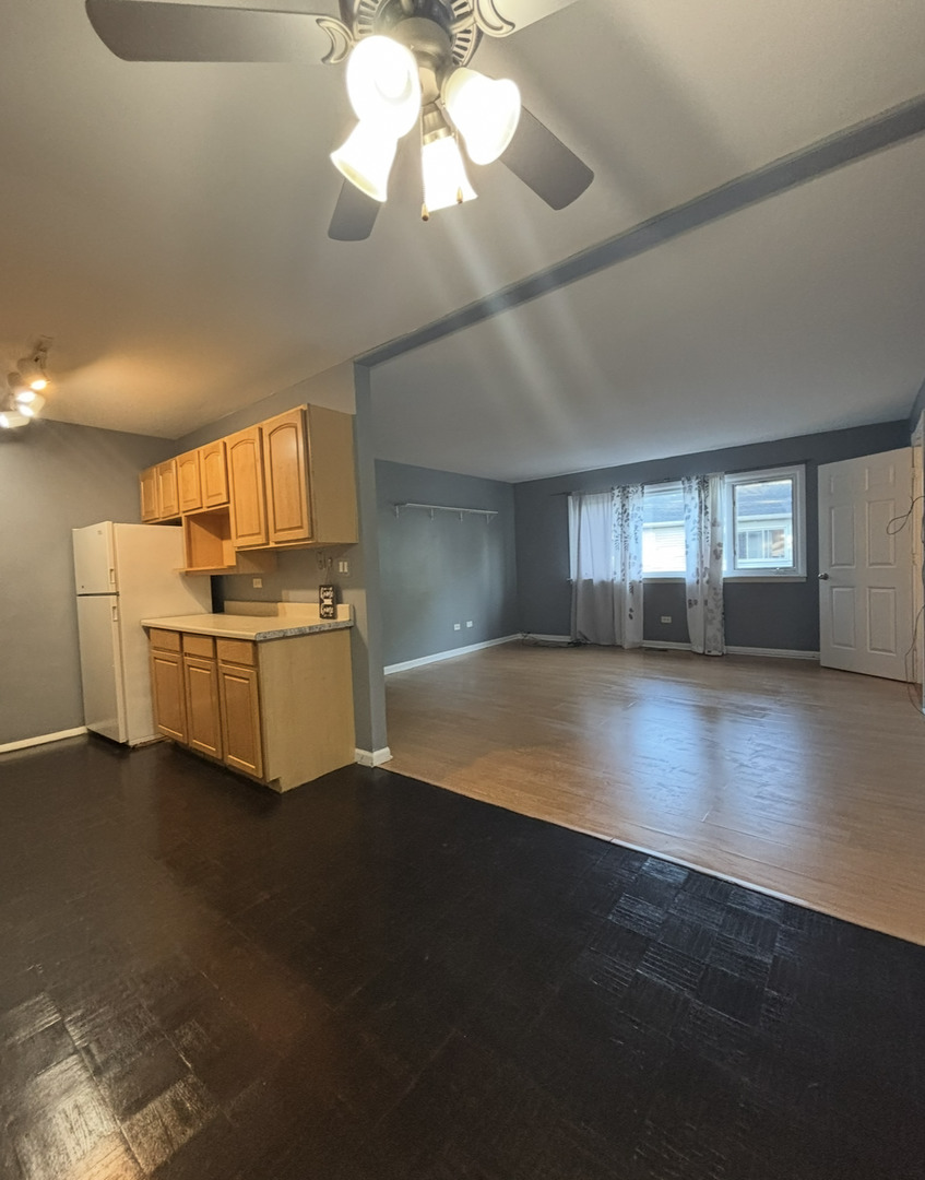 821 Gael Drive #D, Joliet, IL 60435