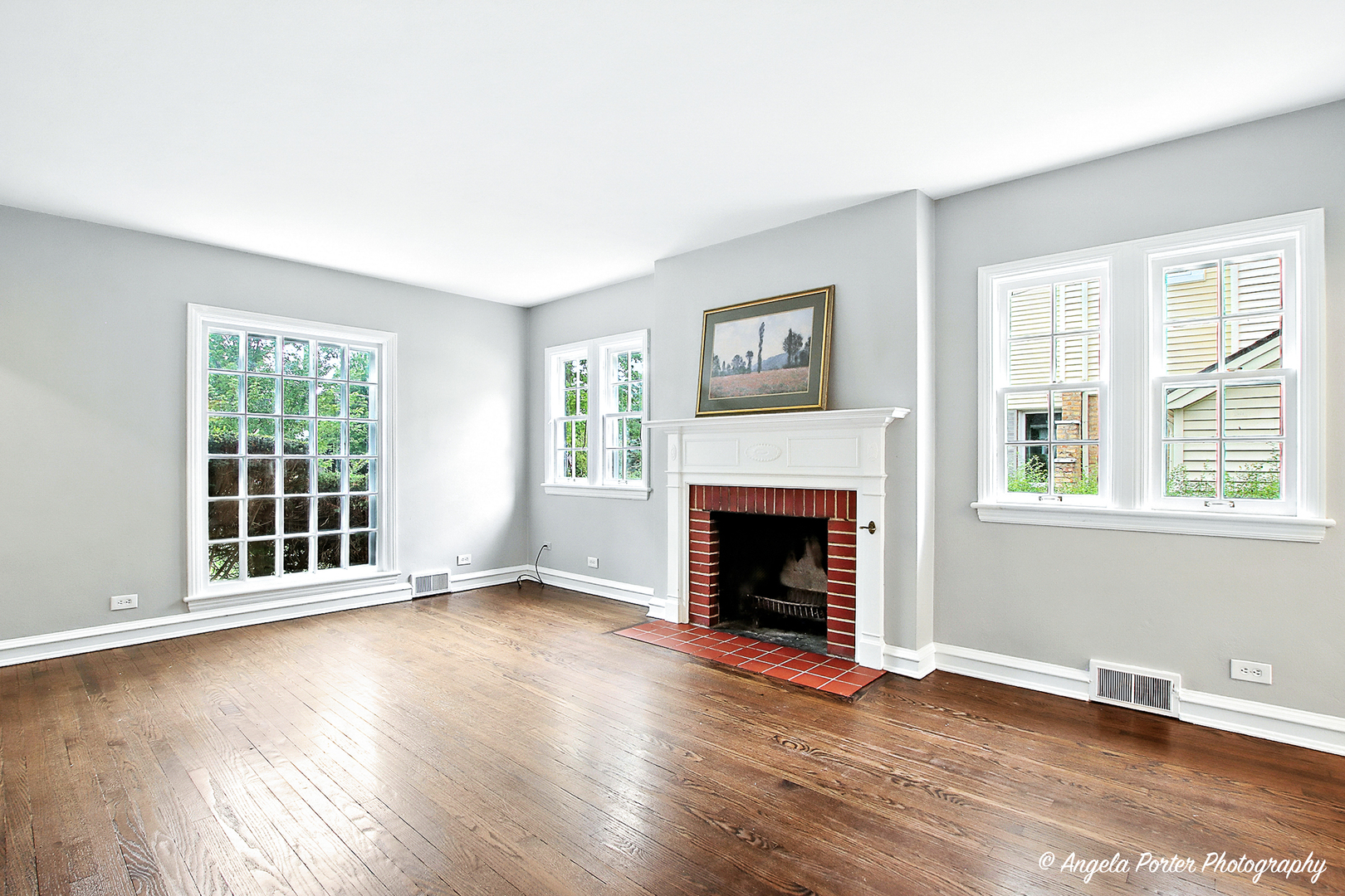 906 Pleasant Avenue, Highland Park, IL 60035