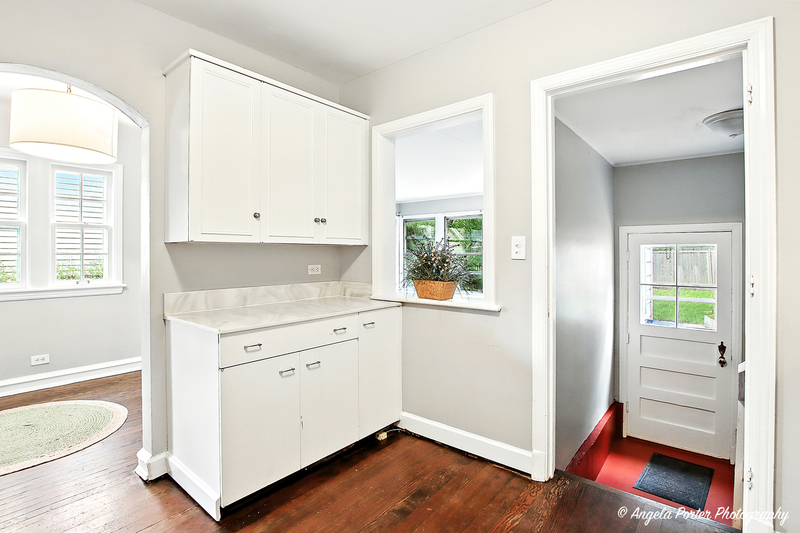 906 Pleasant Avenue, Highland Park, IL 60035