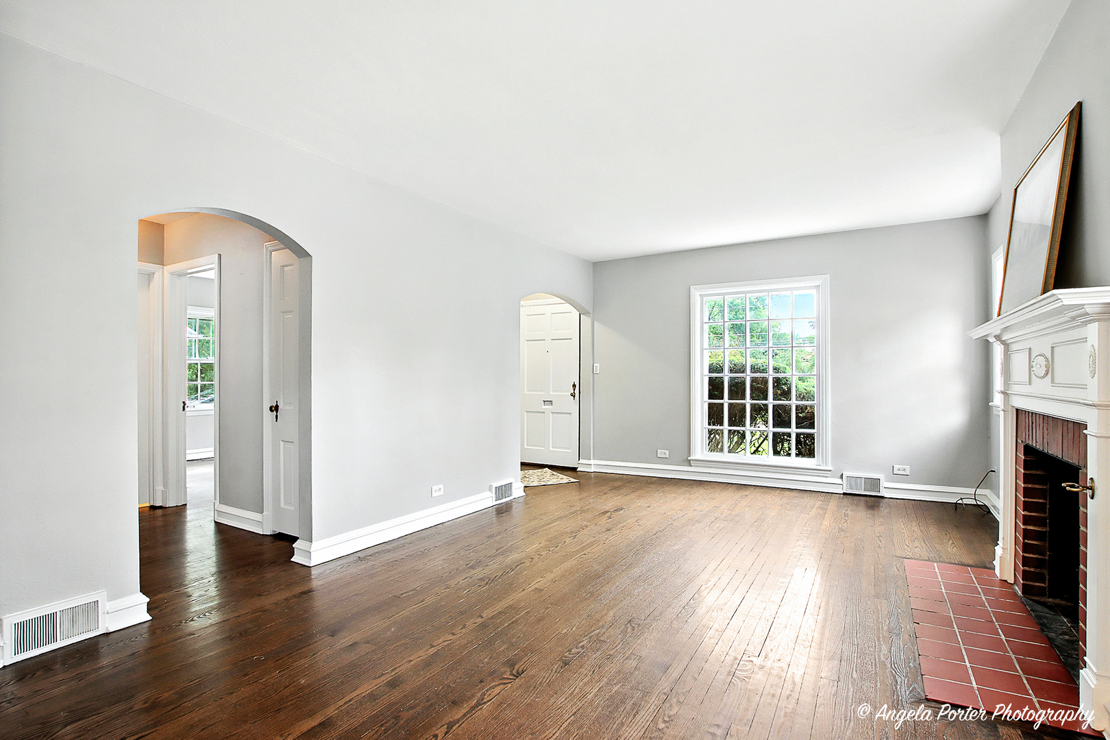906 Pleasant Avenue, Highland Park, IL 60035