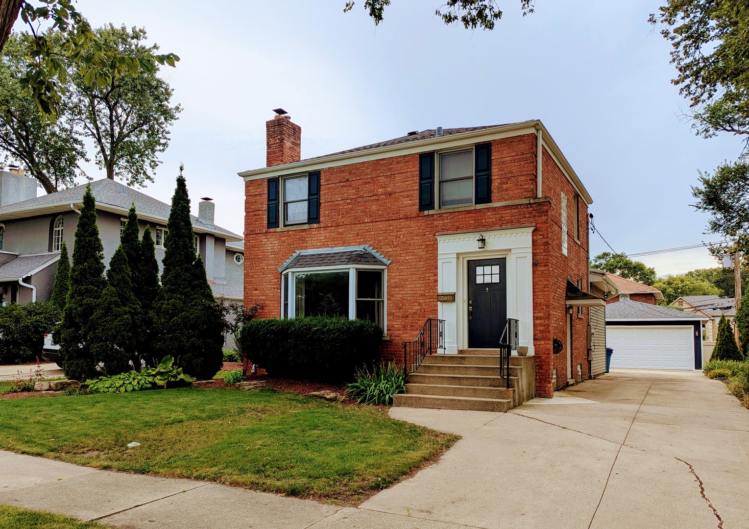 380 S HOLLY Avenue, Elmhurst, IL 60126