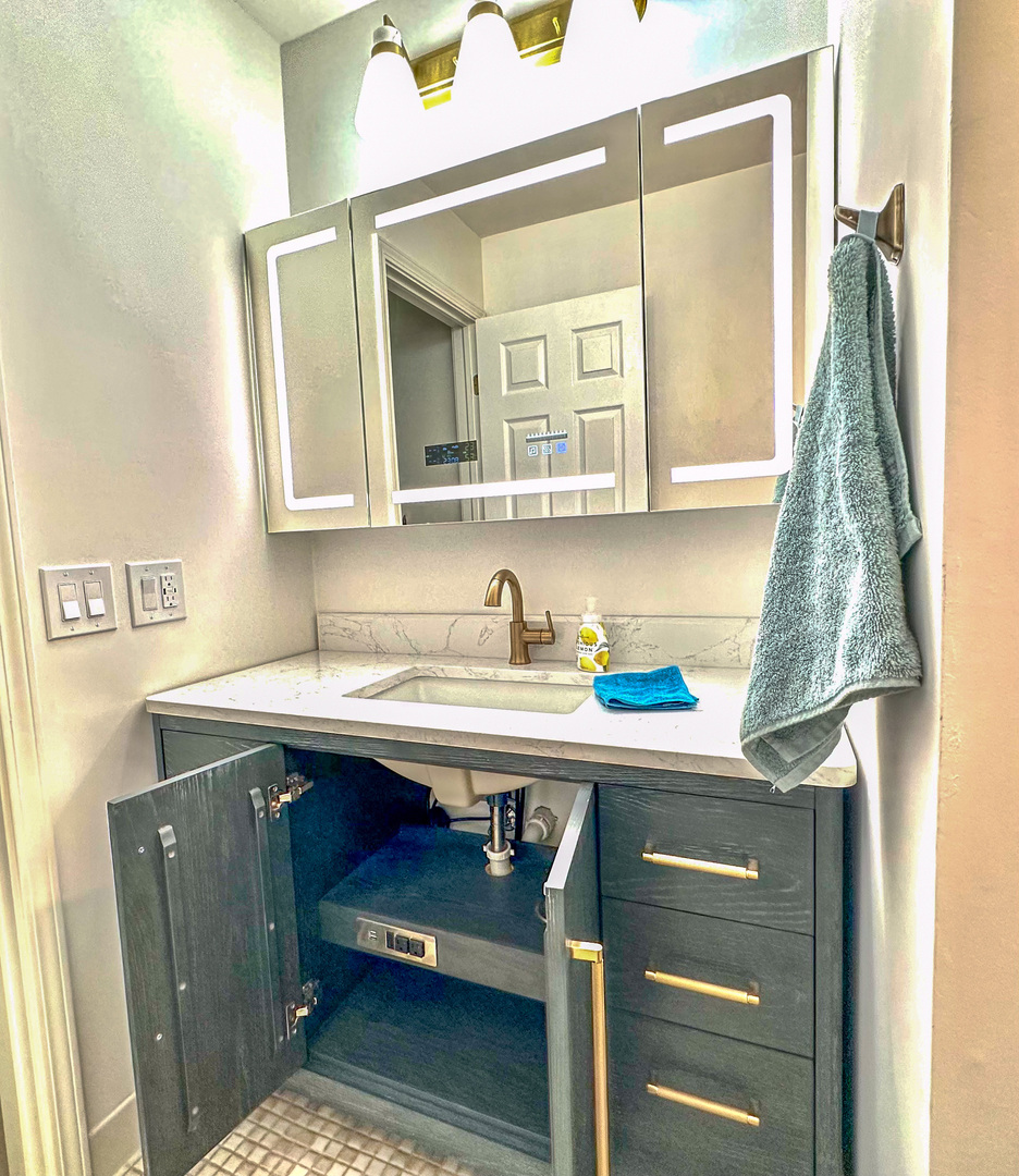 174 Hemingway Court #174, Vernon Hills, IL 60061