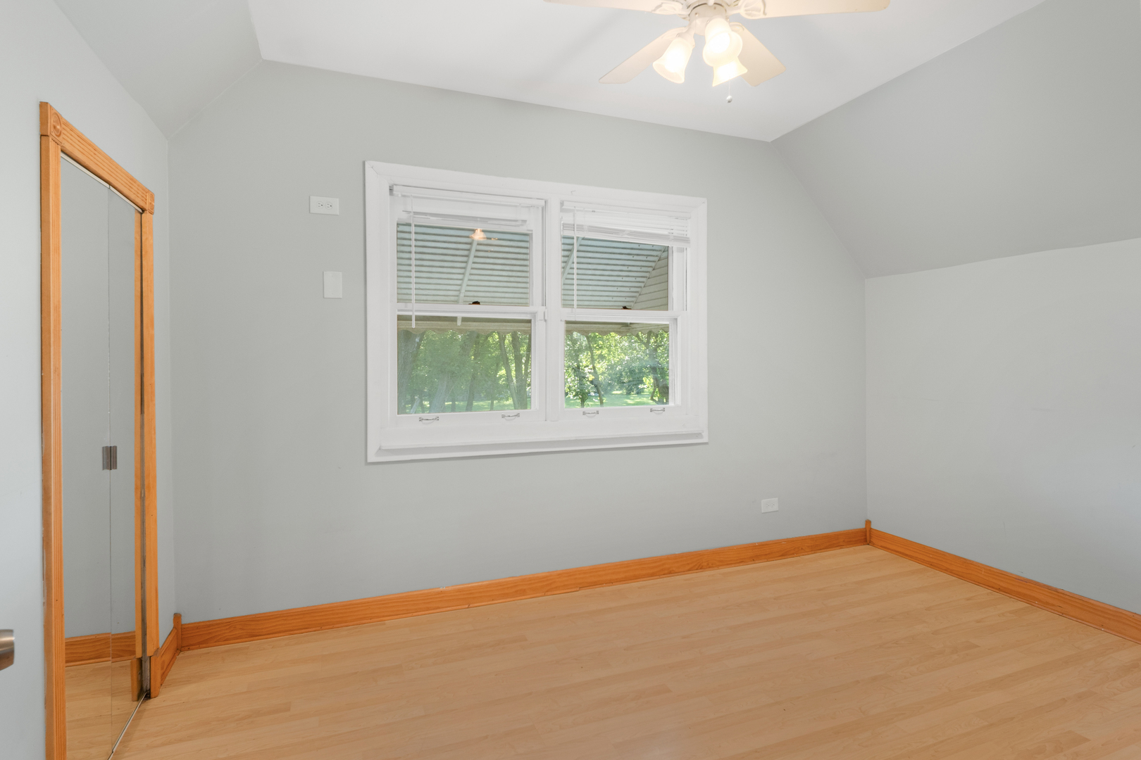 17206 Throop Street, East Hazel Crest, IL 60429