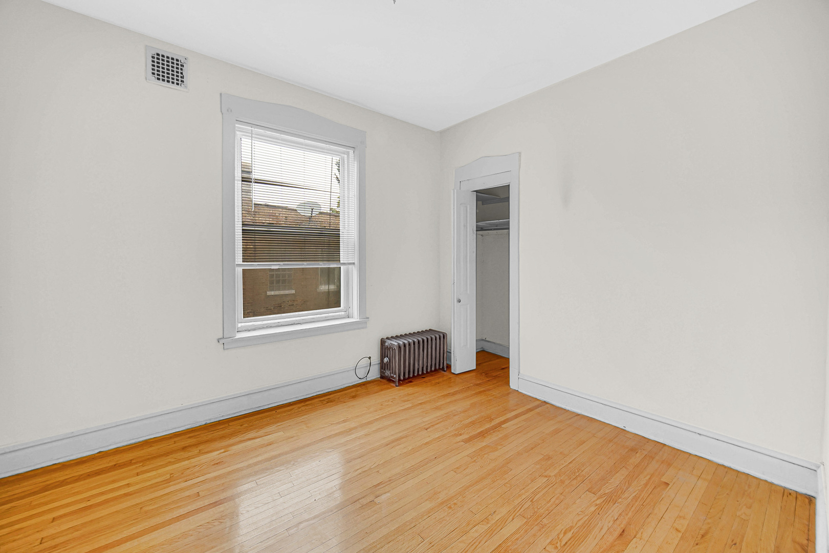 7335 S Michigan Avenue, Chicago, IL 60619