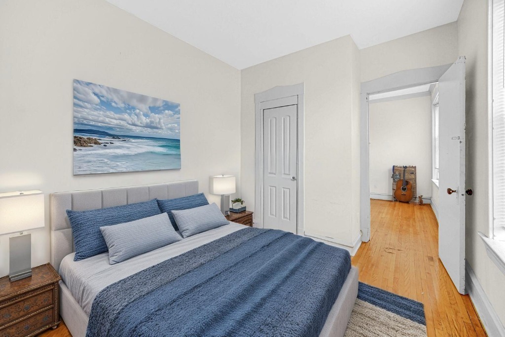 7335 S Michigan Avenue, Chicago, IL 60619