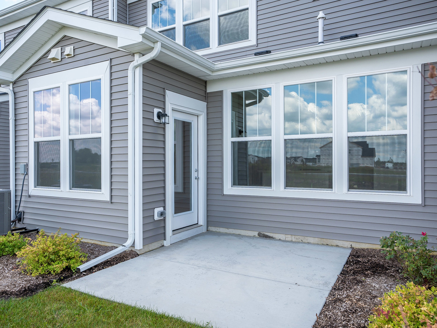 660 Switchgrass Way #58002, Bolingbrook, IL 60490