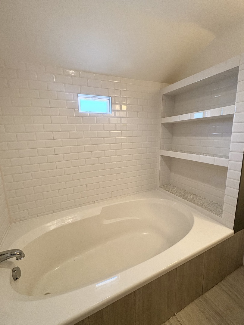 2504 N Budd Street, River Grove, IL 60171
