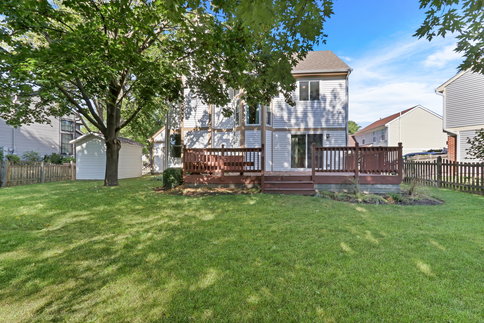 223 Litchfield Court, Grayslake, IL 60030