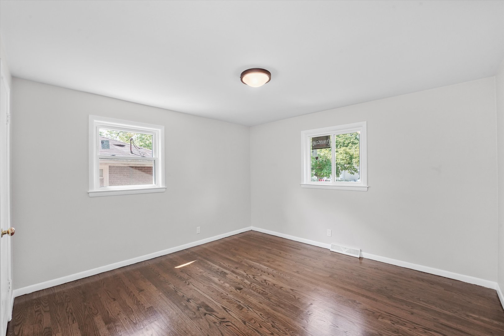 3755 EMERALD Avenue, Steger, IL 60475