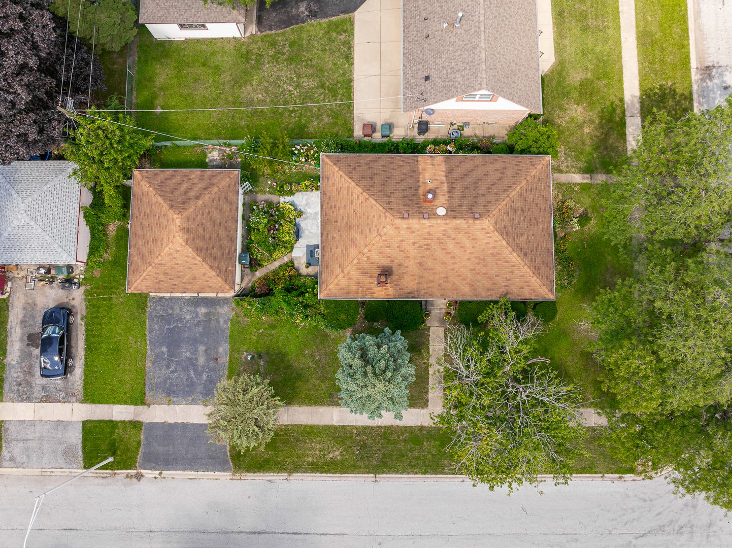 16948 Glen Oaks Drive, Country Club Hills, IL 60478