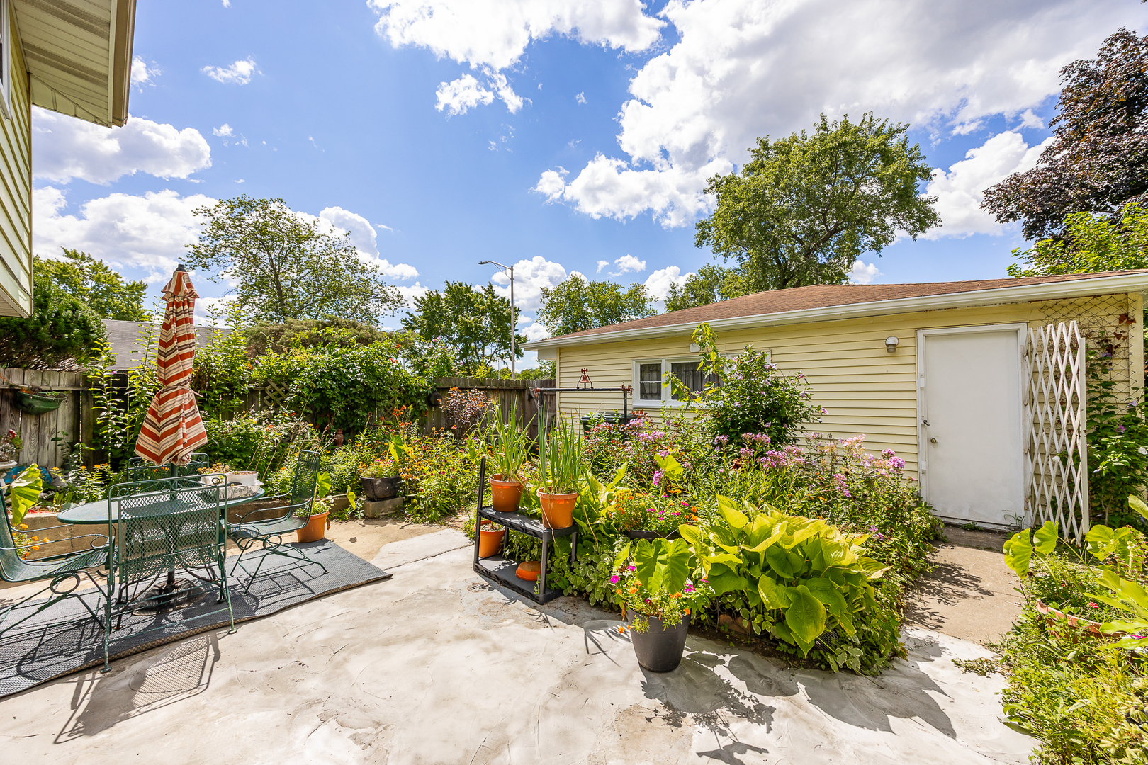 16948 Glen Oaks Drive, Country Club Hills, IL 60478