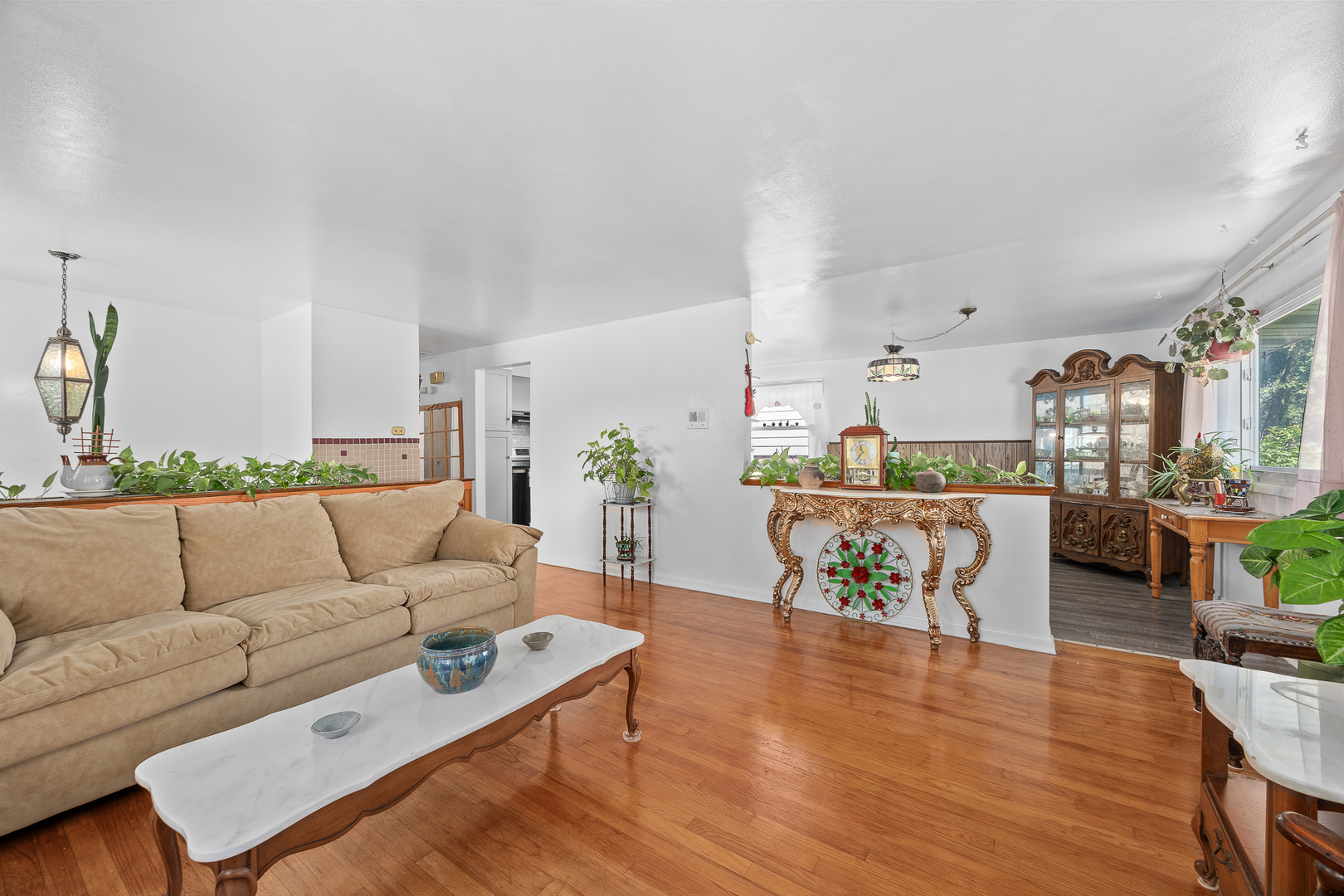 16948 Glen Oaks Drive, Country Club Hills, IL 60478
