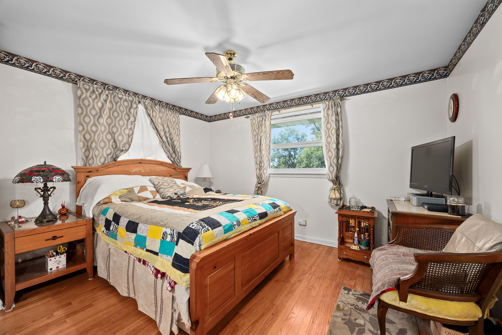 16948 Glen Oaks Drive, Country Club Hills, IL 60478