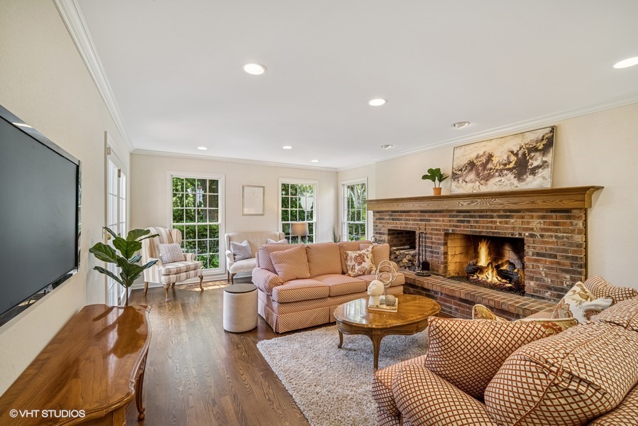 51 Heron Road, Lake Forest, IL 60045