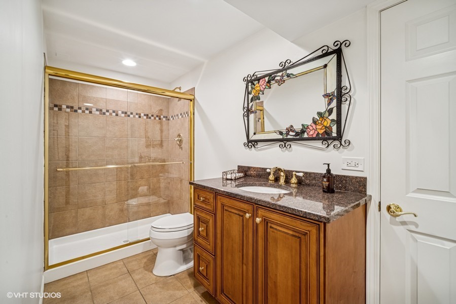 51 Heron Road, Lake Forest, IL 60045
