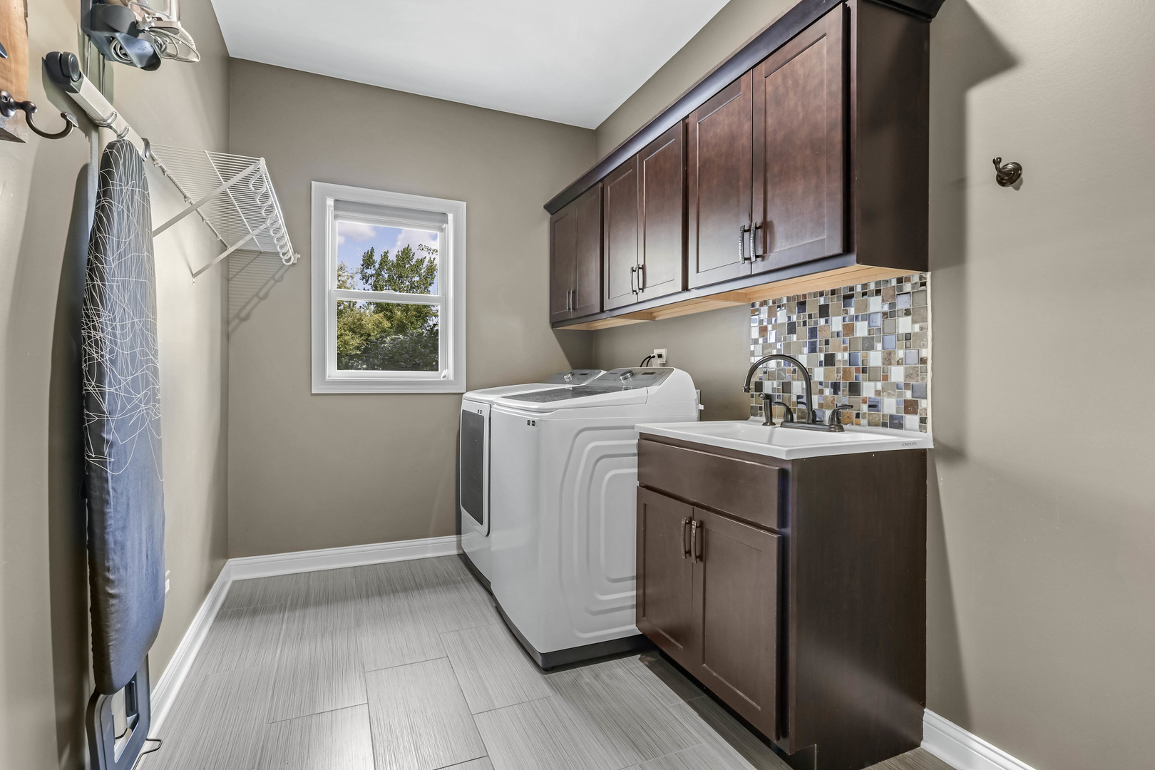 13020 Birch Path Court, Lemont, IL 60439