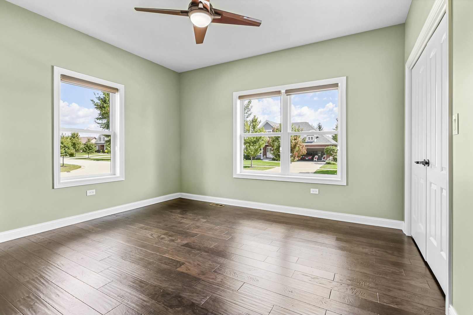 13020 Birch Path Court, Lemont, IL 60439