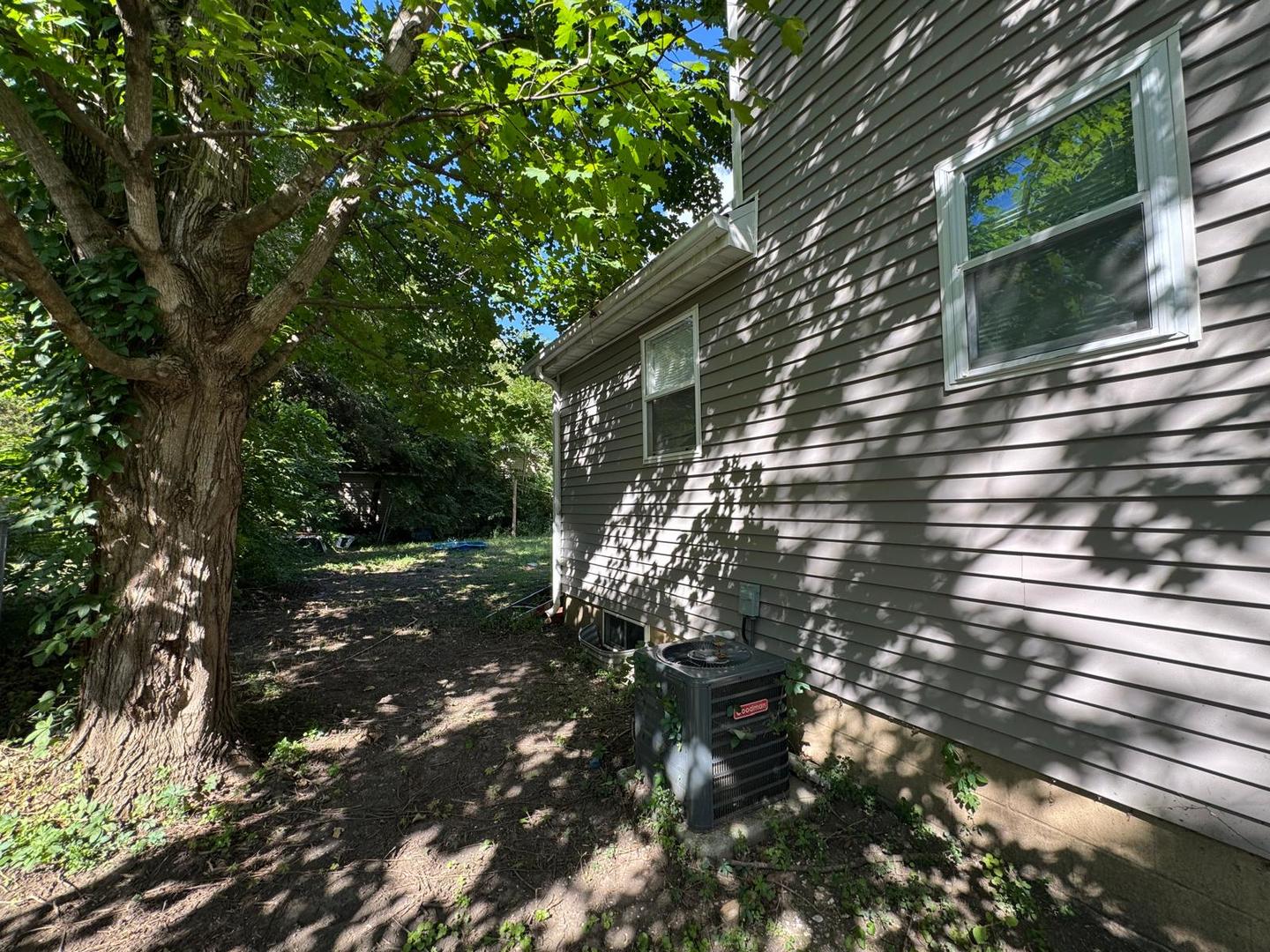 1260 E Bluff Street, Marseilles, IL 61341