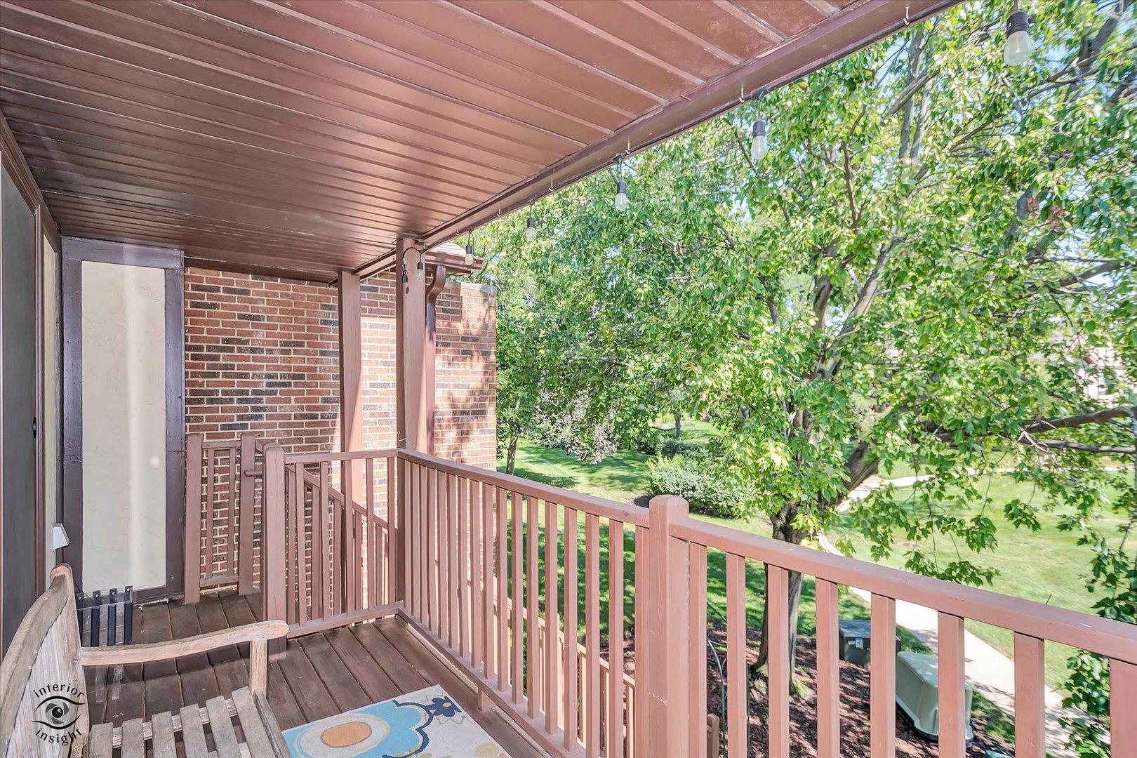 423 Ramblewood Drive #D, Glen Ellyn, IL 60137