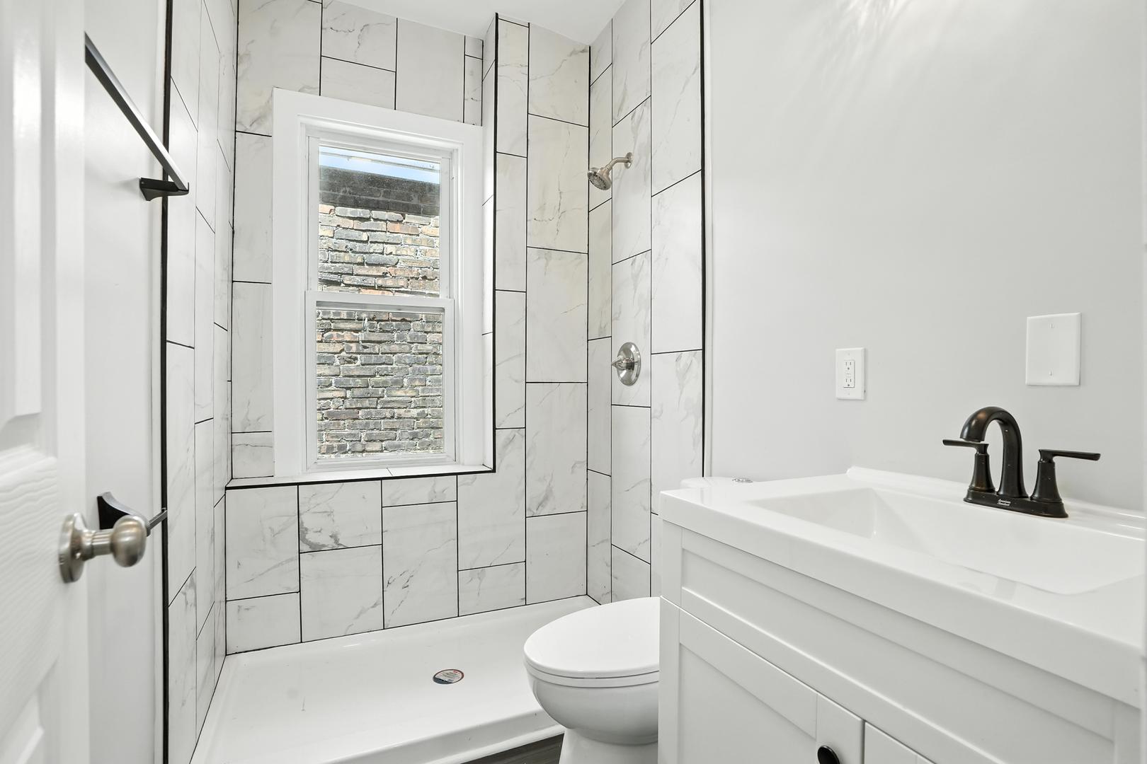 4722 Tod Avenue, East Chicago, IN 46312