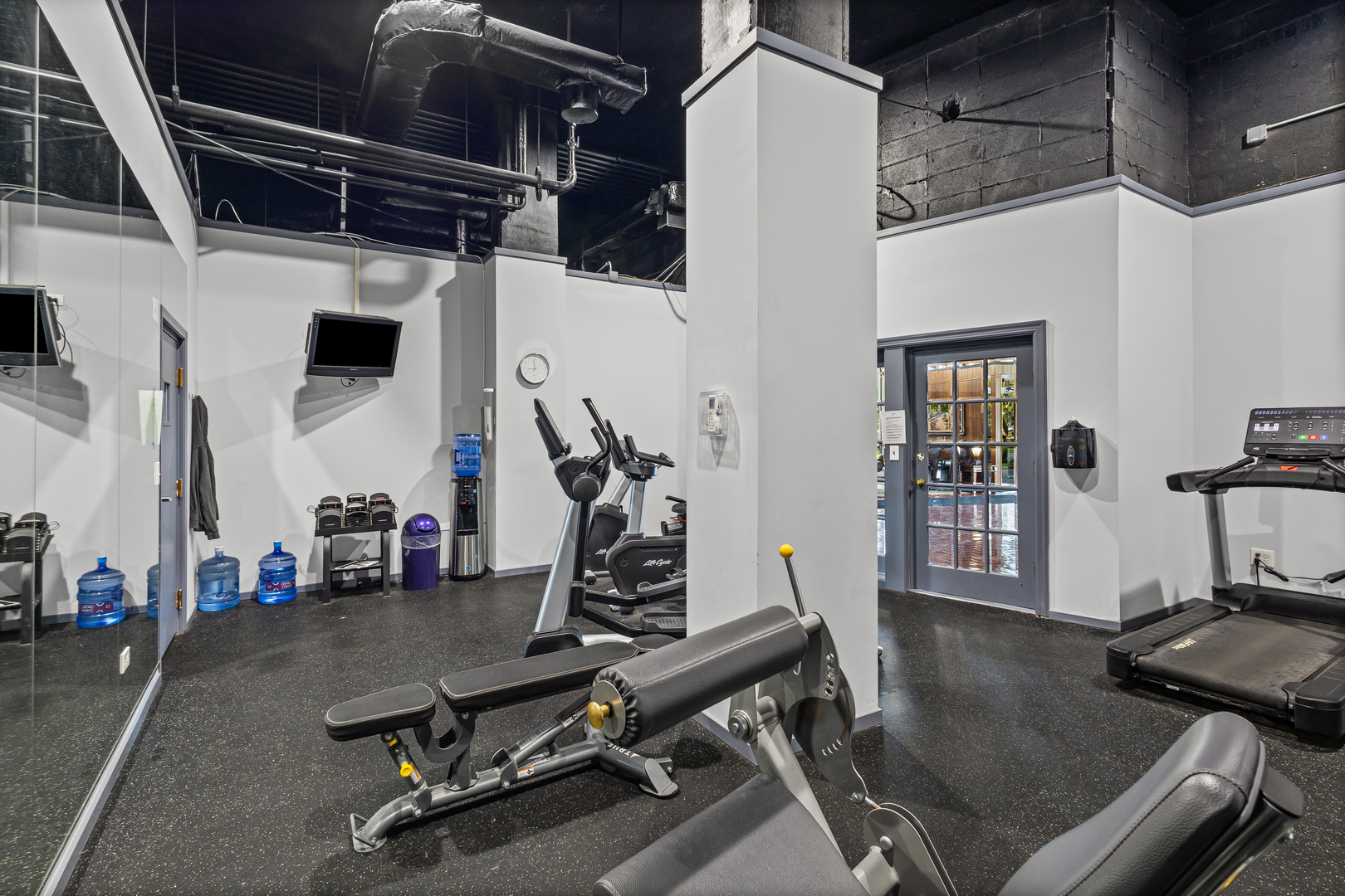 20 N TOWER Road #1N, Oak Brook, IL 60523