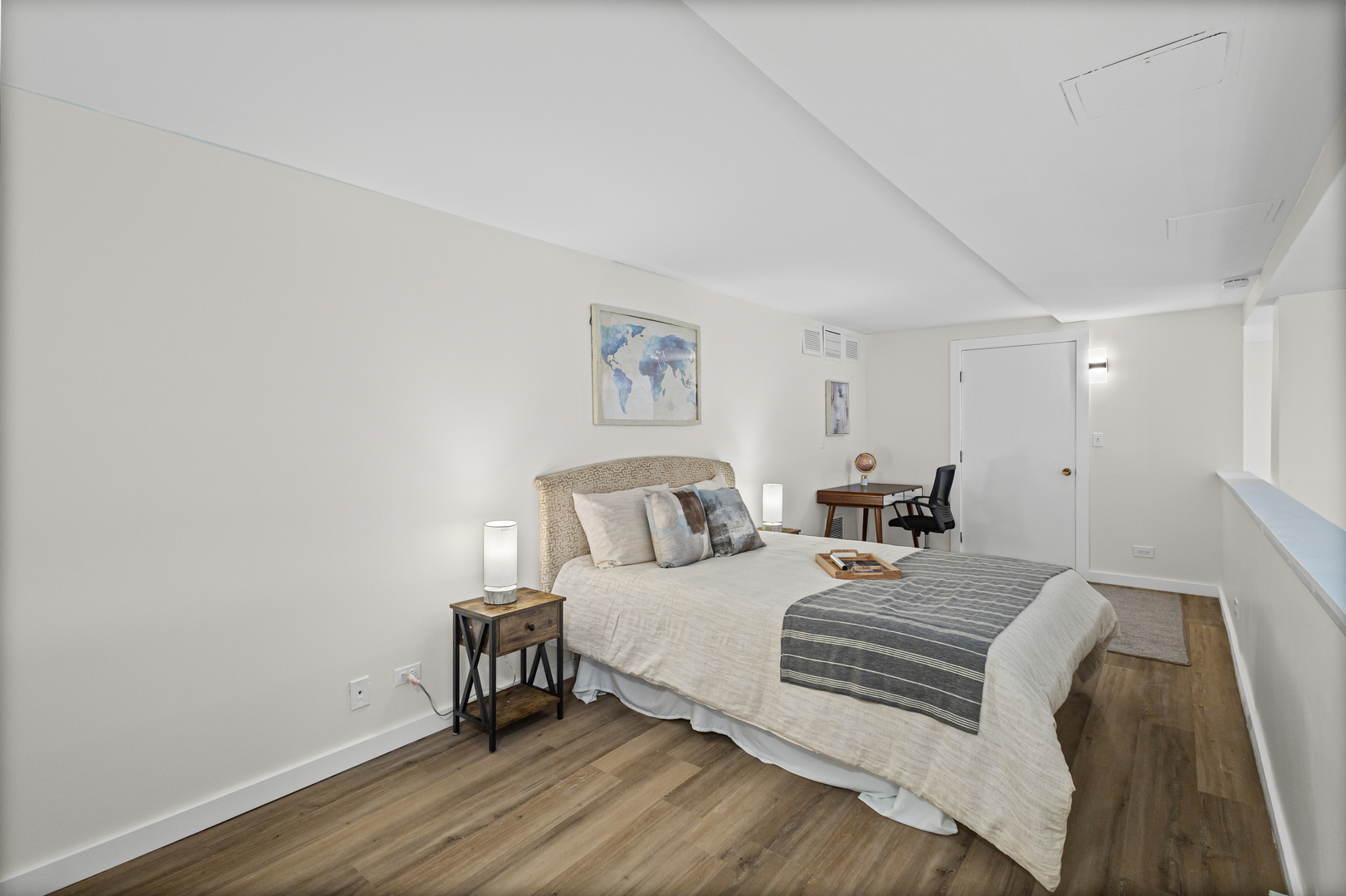 20 N TOWER Road #1N, Oak Brook, IL 60523