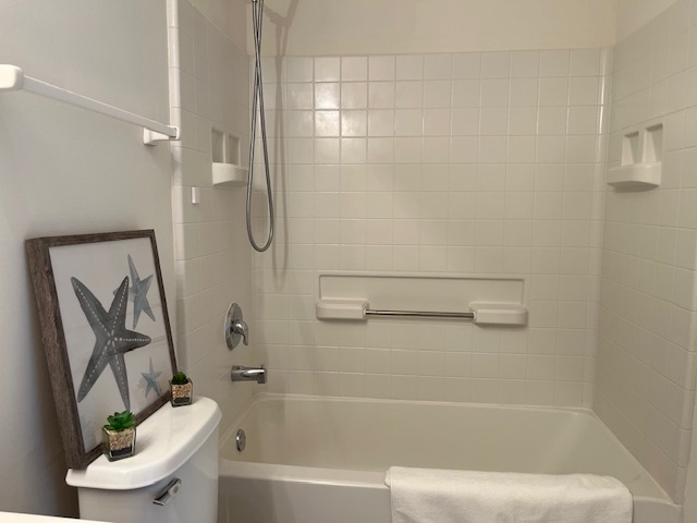 768 June Terrace, Lake Zurich, IL 60047