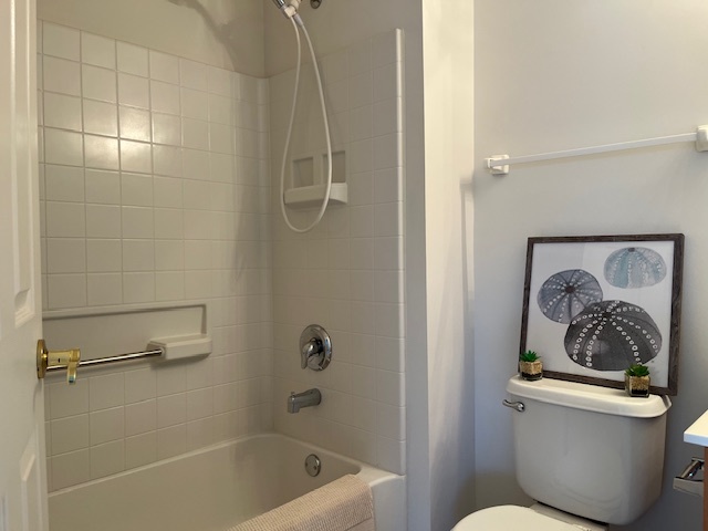 768 June Terrace, Lake Zurich, IL 60047