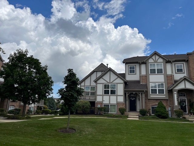768 June Terrace, Lake Zurich, IL 60047