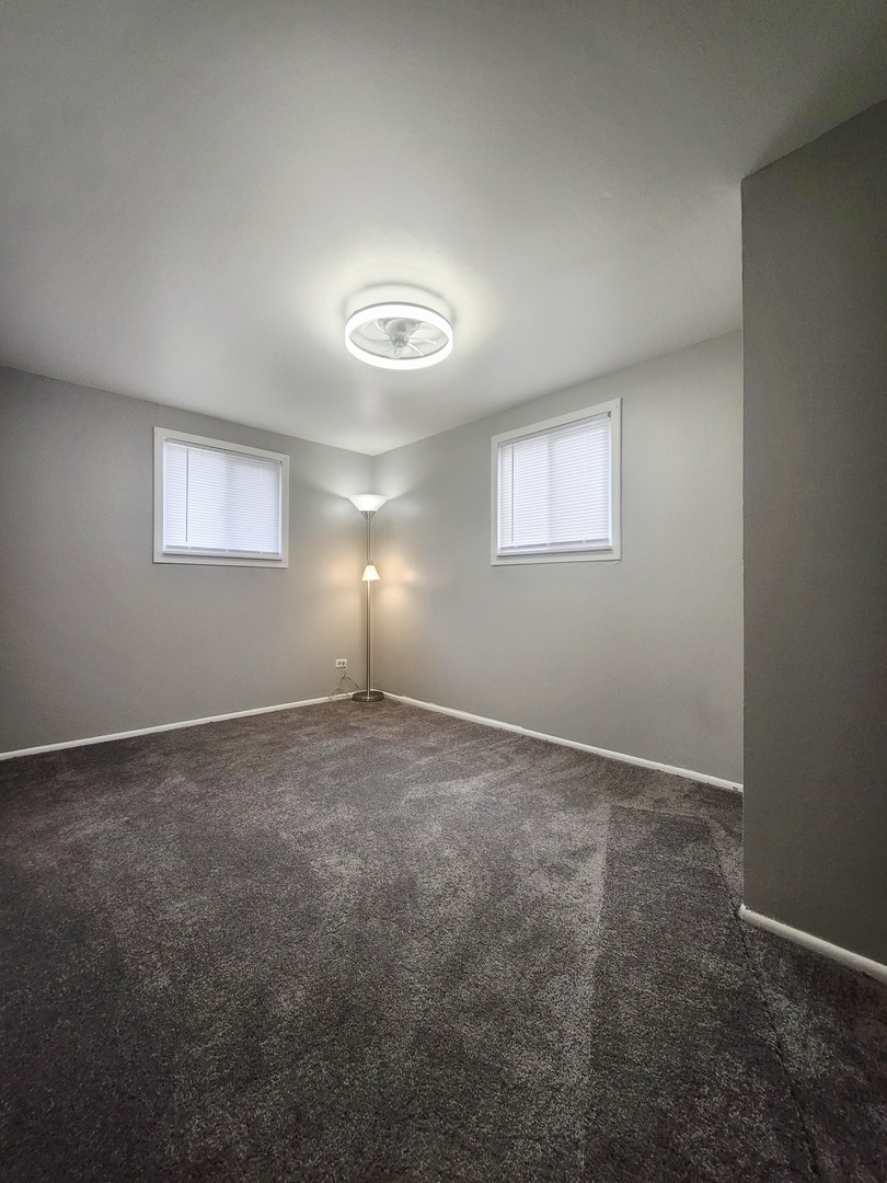 14049 S Claire Boulevard, Robbins, IL 60472