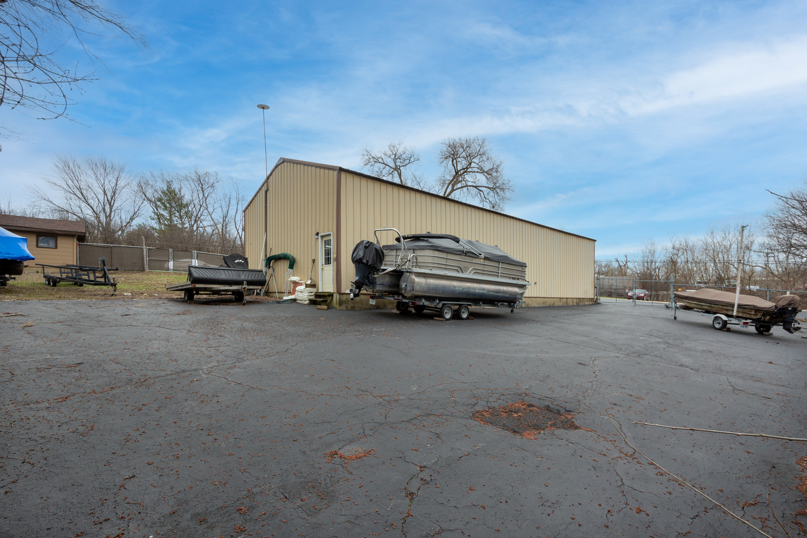 39532 N Il Route 59, Lake Villa, IL 60046