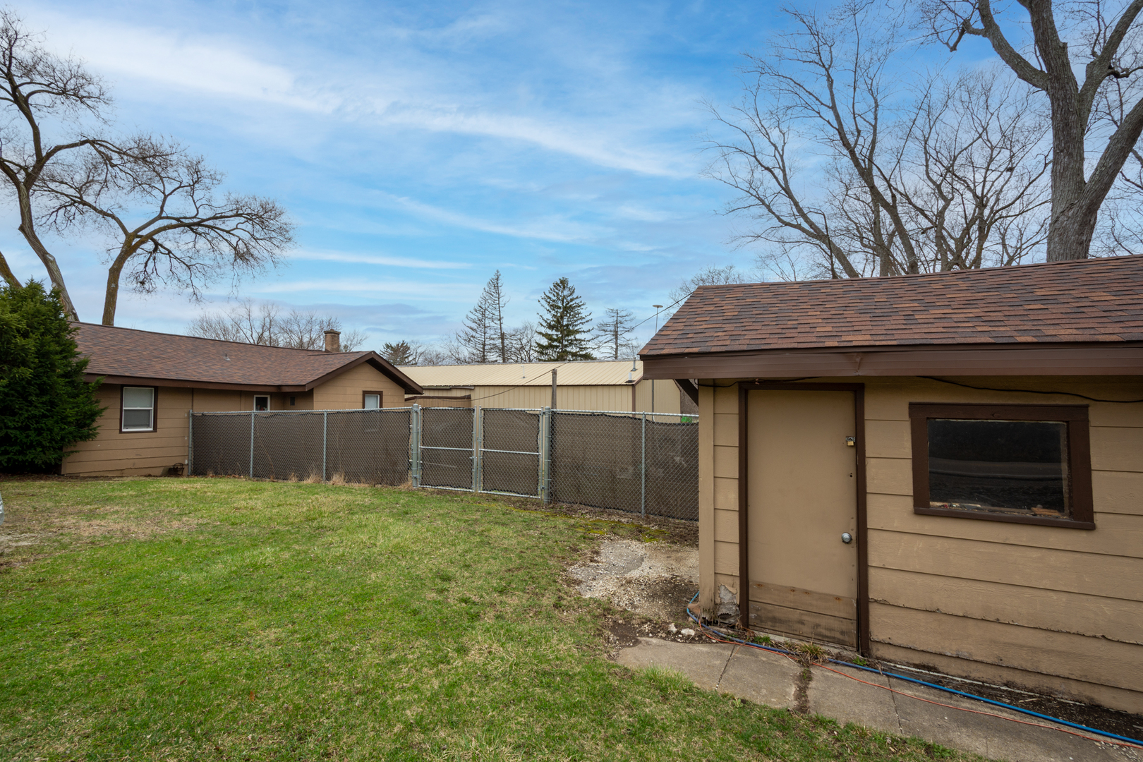 39532 N Il Route 59, Lake Villa, IL 60046