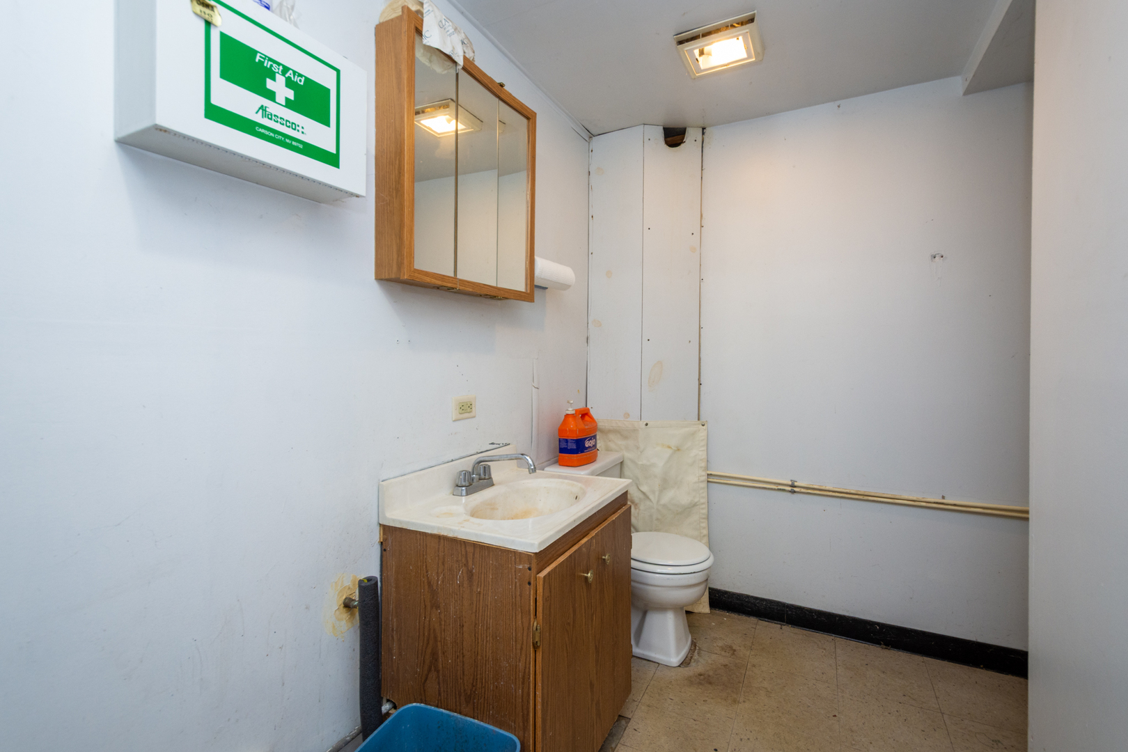 39532 N Il Route 59, Lake Villa, IL 60046