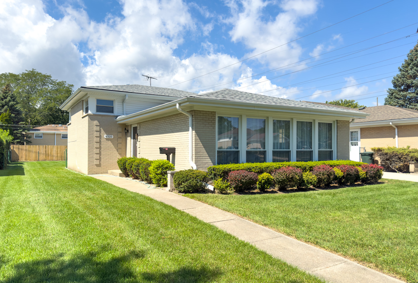 9310 Mason Avenue, Morton Grove, IL 60053