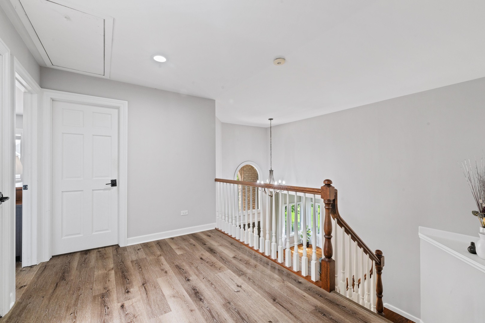 9704 W 56th Street, Countryside, IL 60525