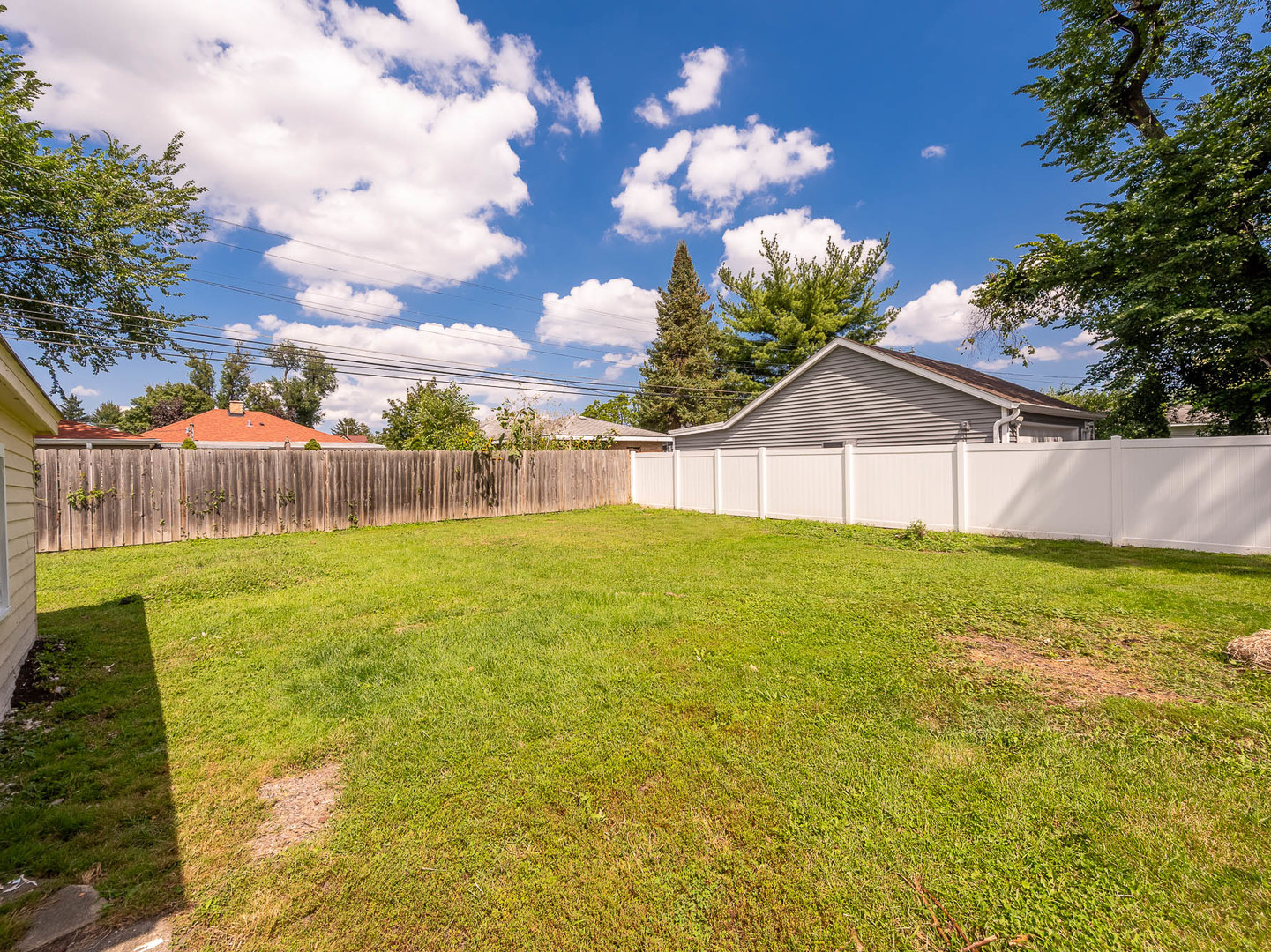330 Major Drive, Northlake, IL 60164