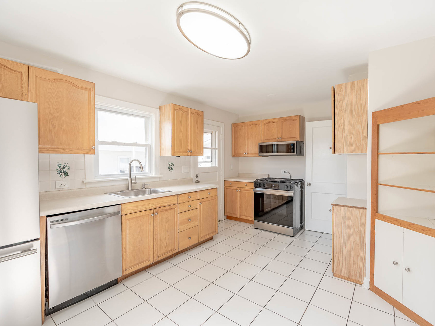 330 Major Drive, Northlake, IL 60164