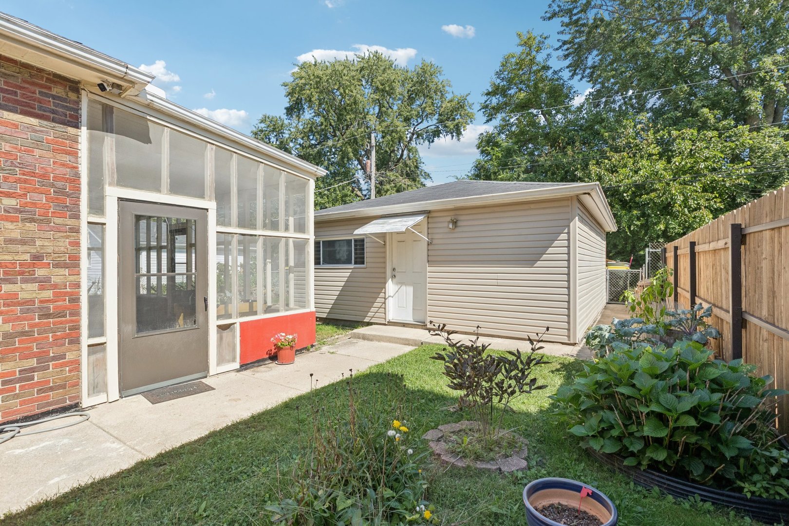 14233 S Wentworth Avenue, Riverdale, IL 60827