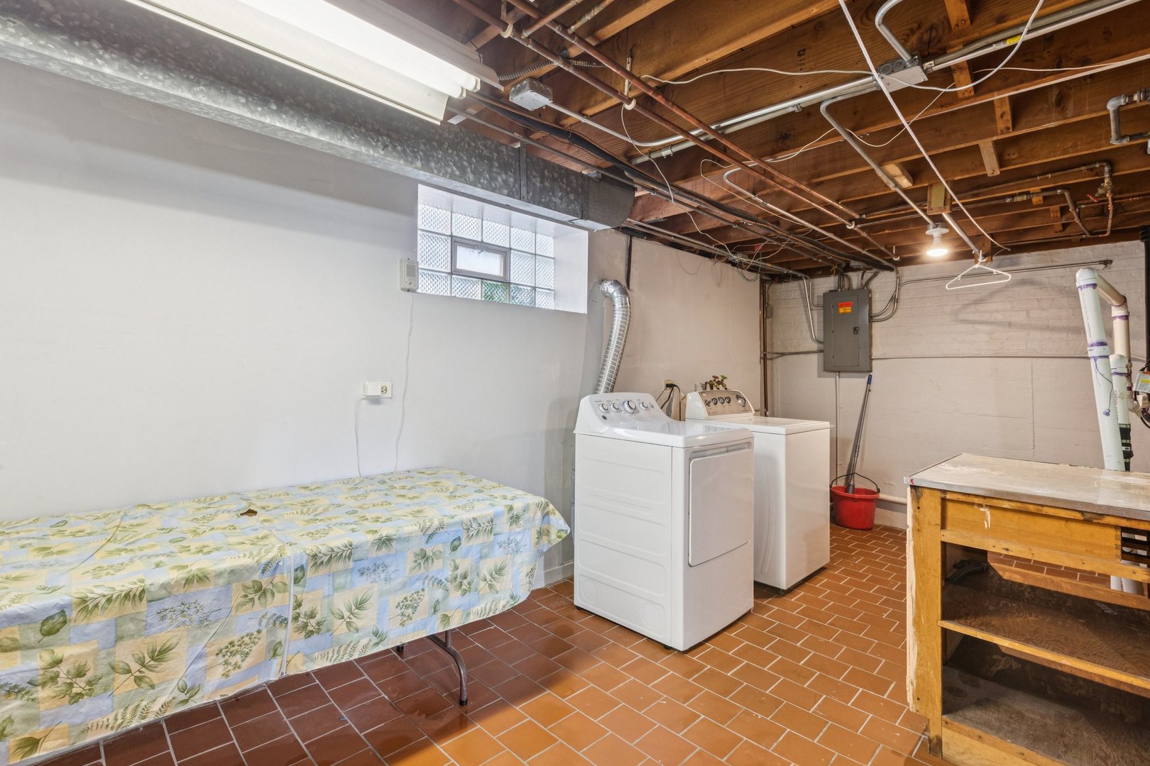 14233 S Wentworth Avenue, Riverdale, IL 60827