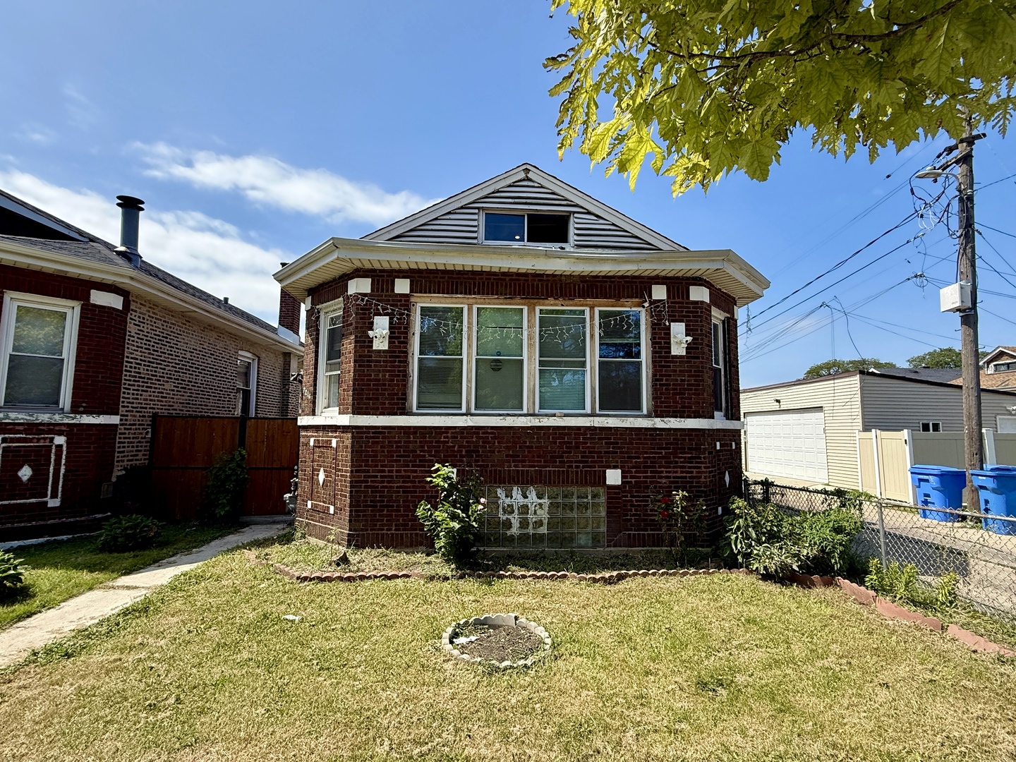 7214 S Bell Avenue, Chicago, IL 60636