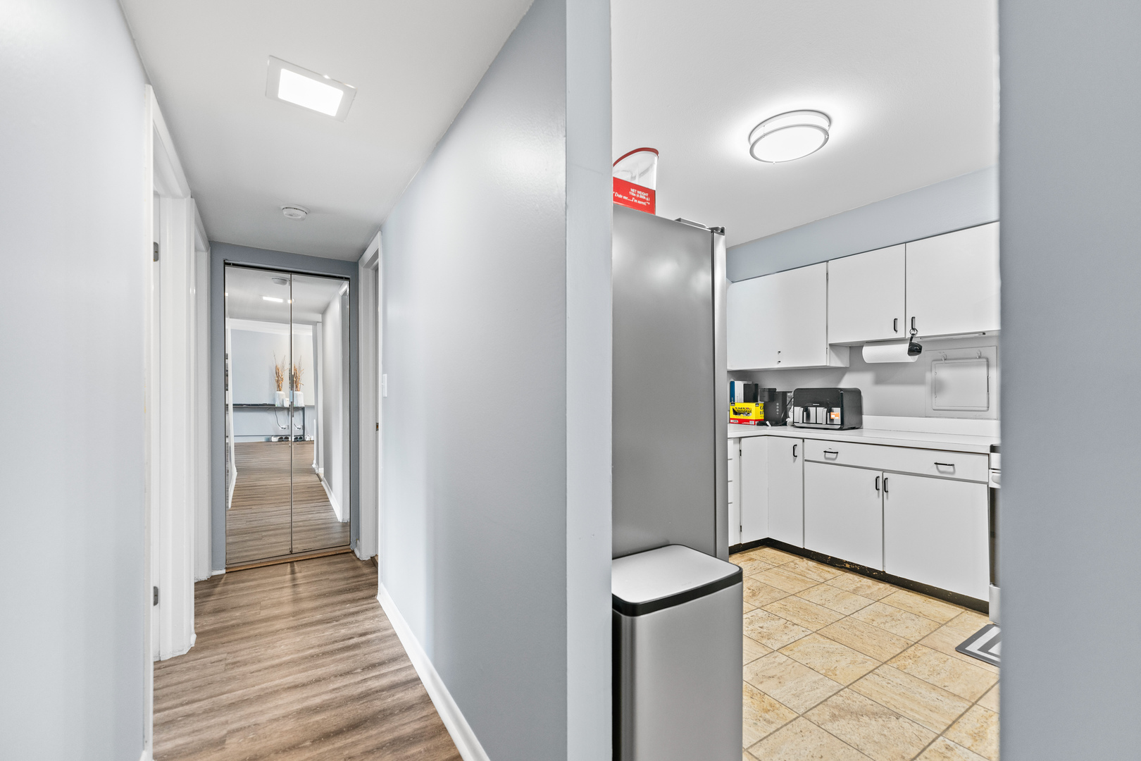 4602 Euclid Avenue #2A, Rolling Meadows, IL 60008