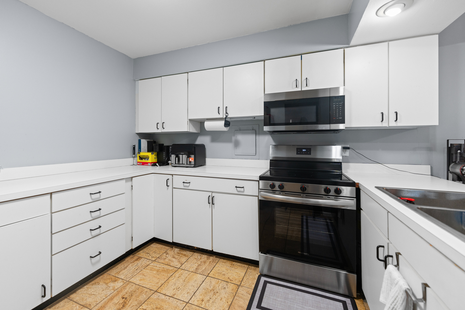 4602 Euclid Avenue #2A, Rolling Meadows, IL 60008