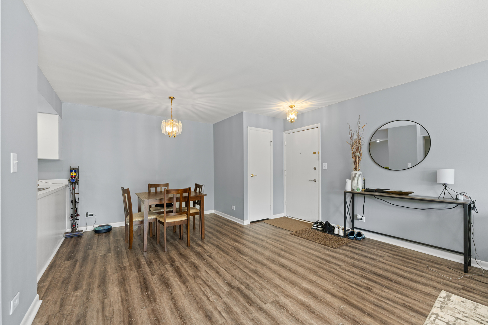 4602 Euclid Avenue #2A, Rolling Meadows, IL 60008