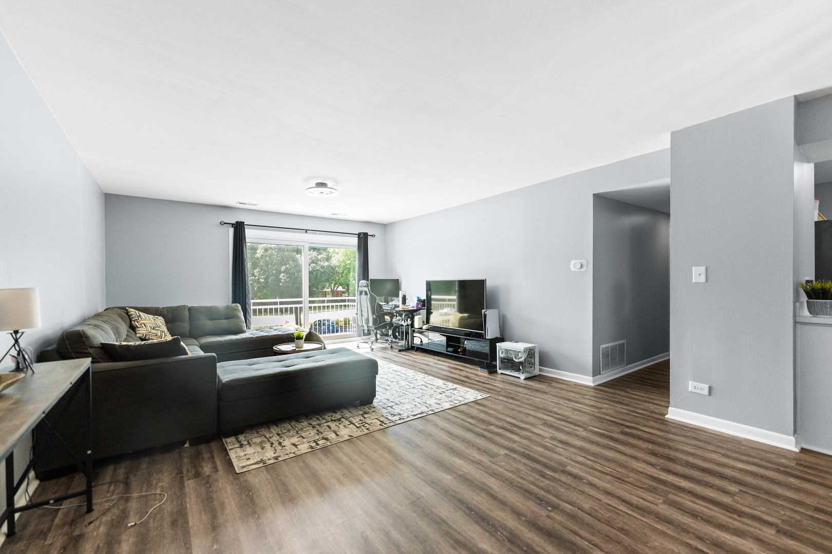 4602 Euclid Avenue #2A, Rolling Meadows, IL 60008