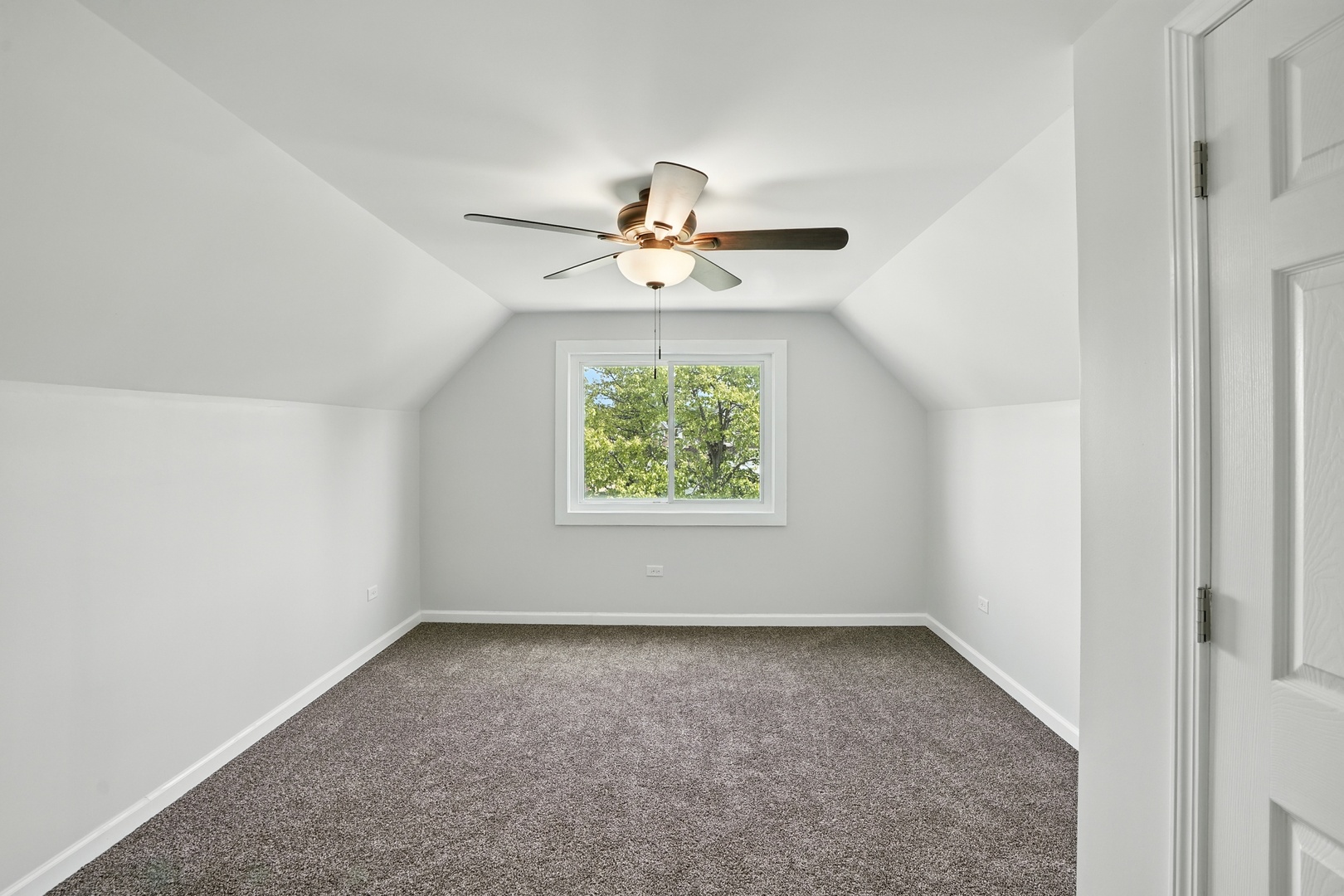 10844 S Avenue M, Chicago, IL 60617