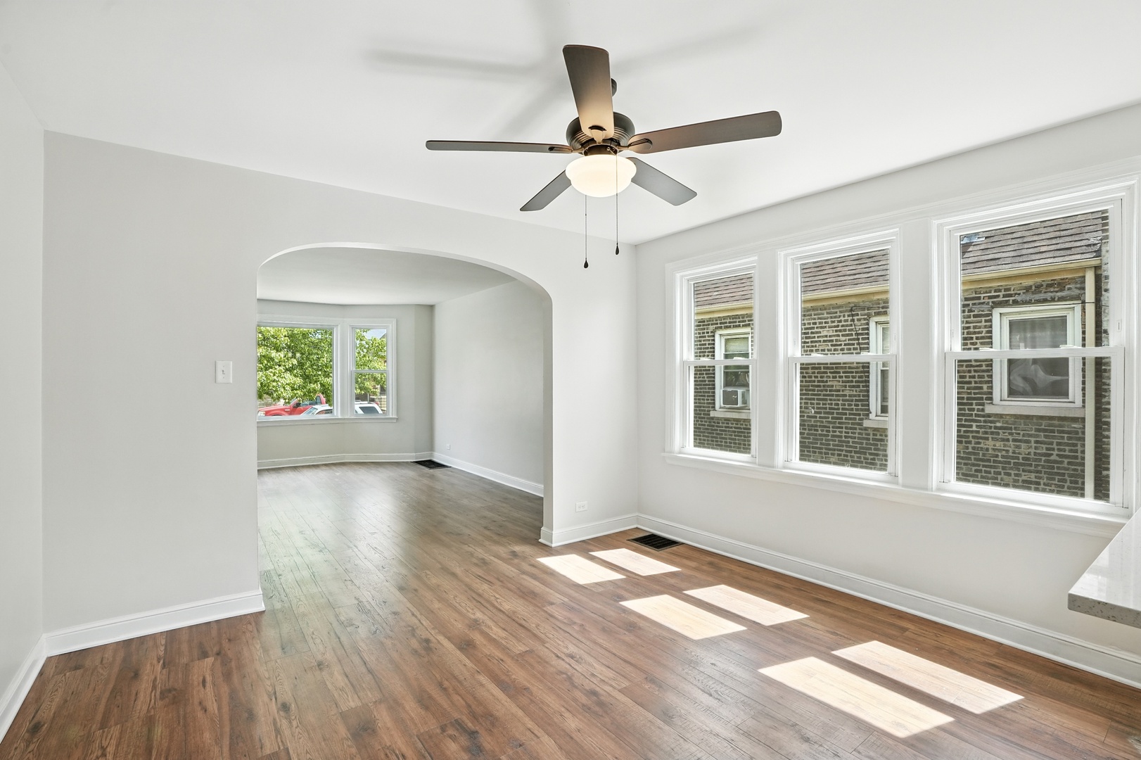 10844 S Avenue M, Chicago, IL 60617