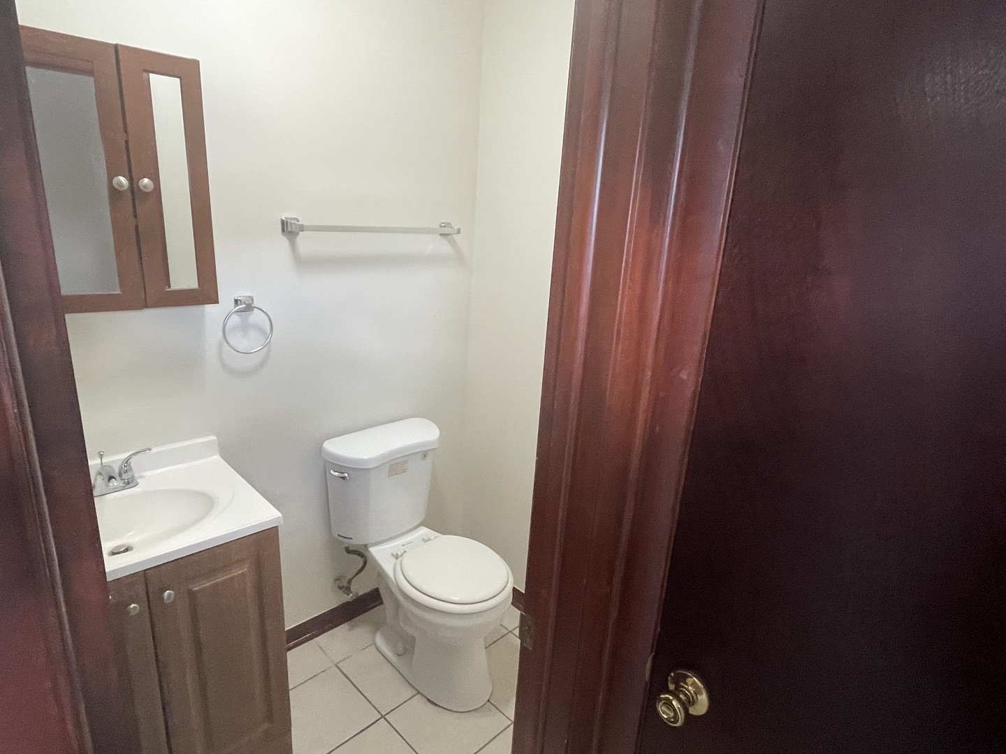 307 S Walnut Street, Glenwood, IL 60425