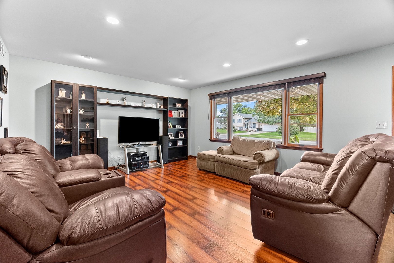 24519 S Edwin Drive, Channahon, IL 60410