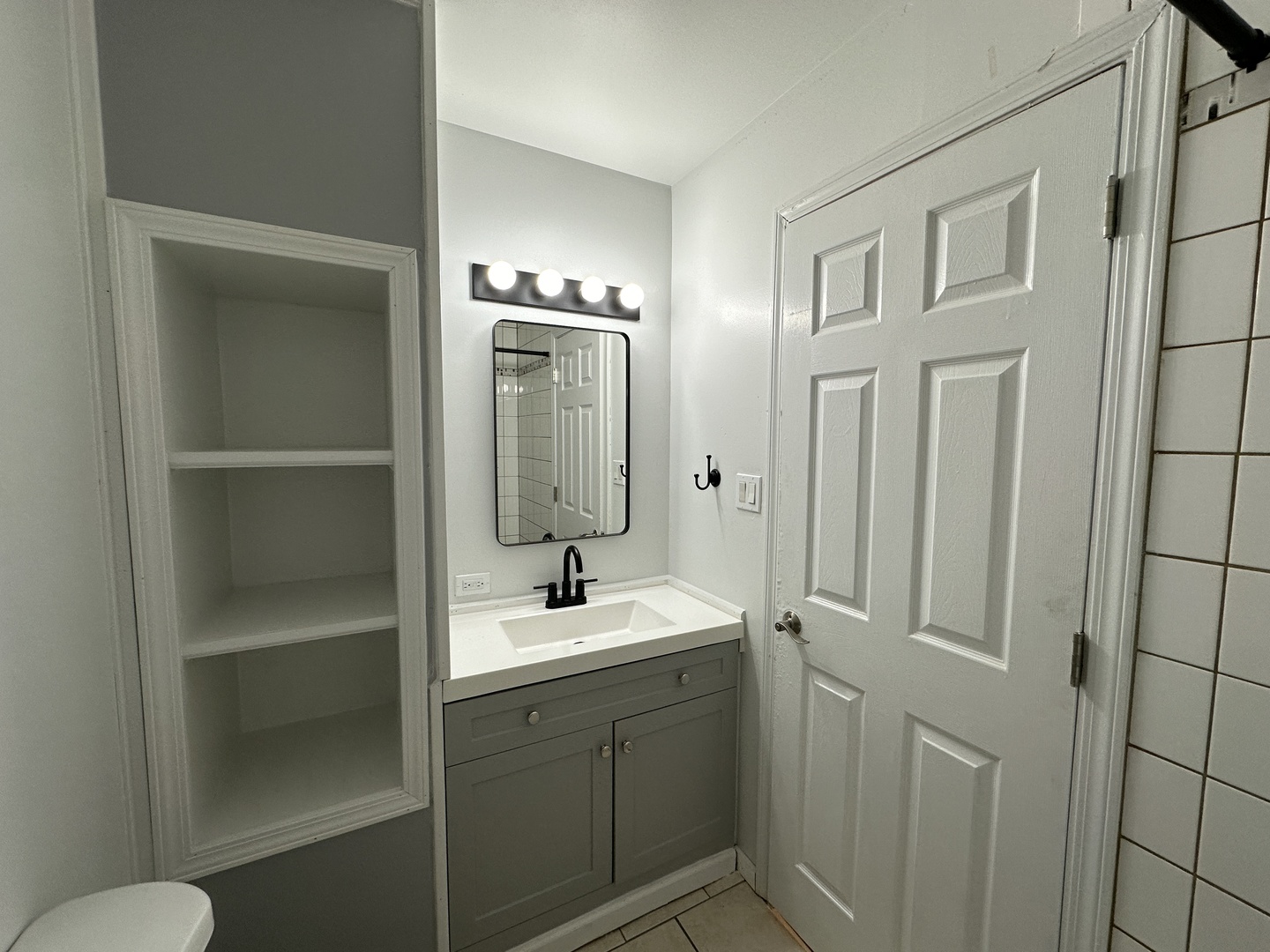474 Meadow Green Lane #474, Round Lake Beach, IL 60073