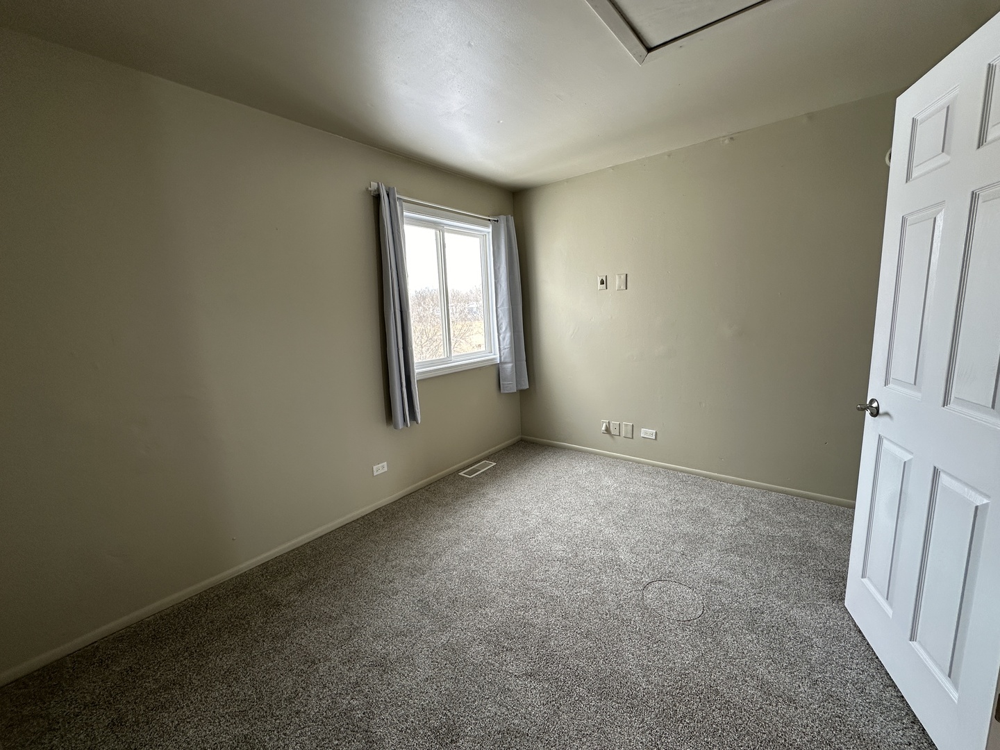 474 Meadow Green Lane #474, Round Lake Beach, IL 60073